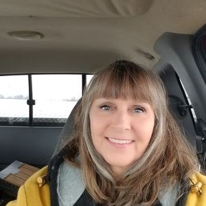 Meet your Posher, Sherry